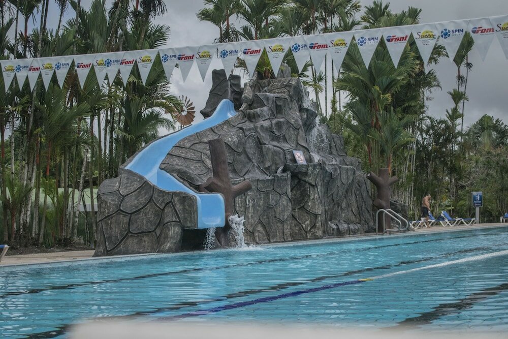 Фото Hotel Suerre