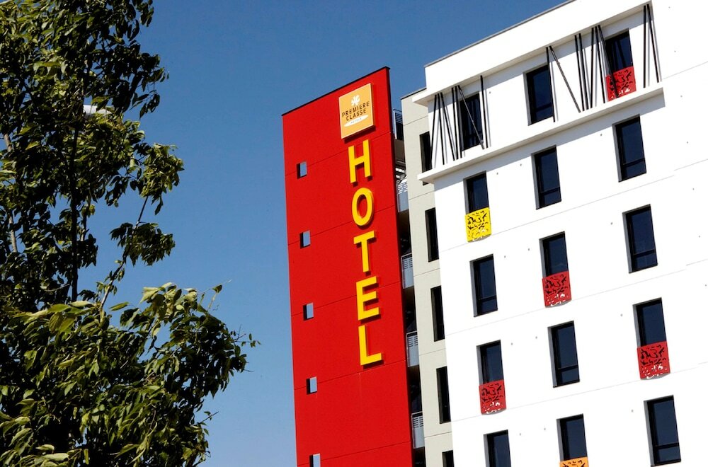 Фото Première Classe Lyon Est - Saint-Priest Eurexpo