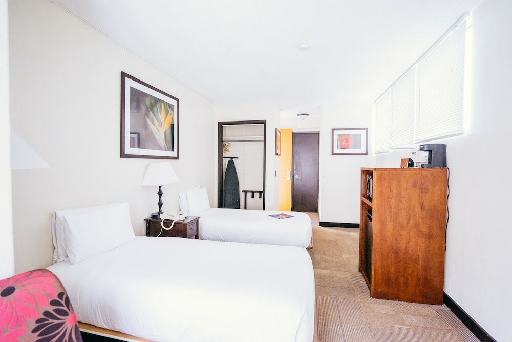 Фото Stay Hotel Waikiki