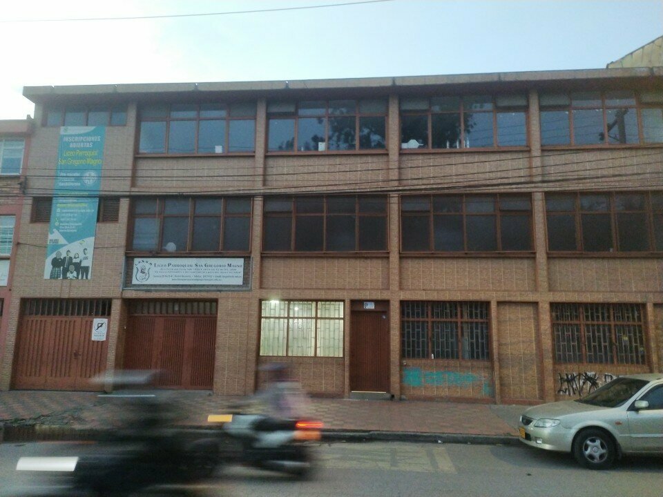 School Colegio, Bogota, photo