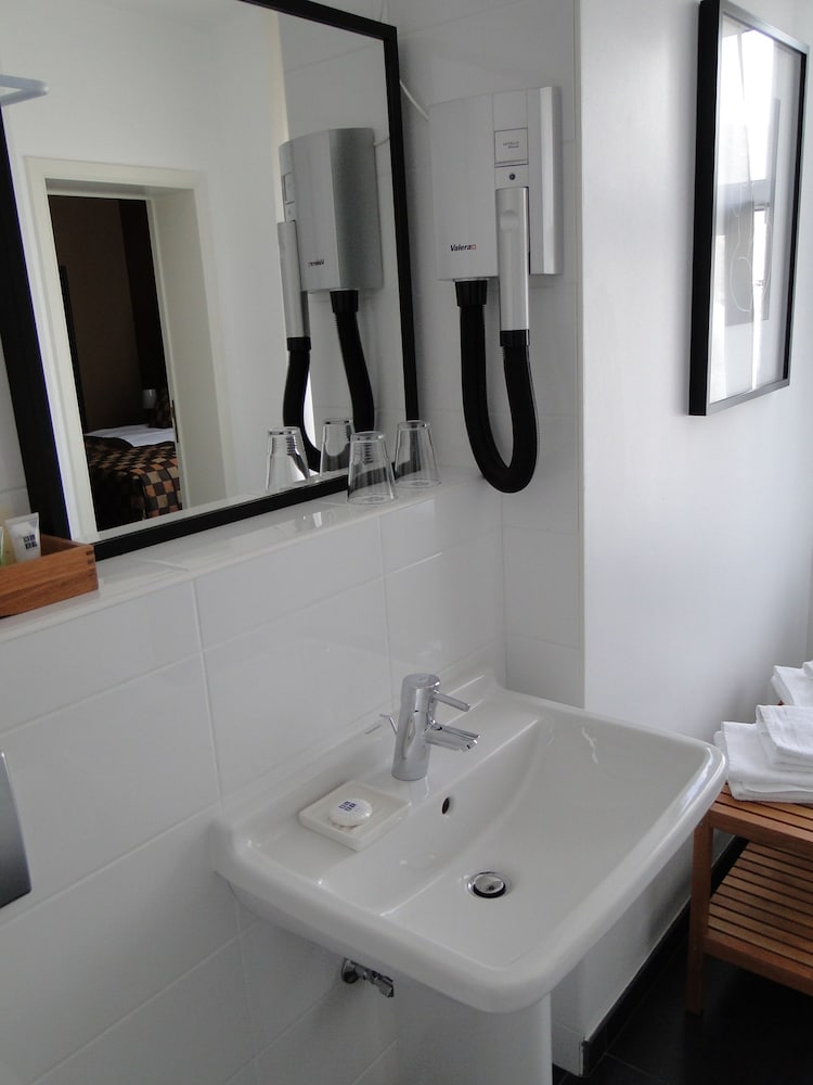 Фото Hotel Malon