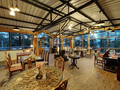 Внешний вид отеля Shimla British Resort в Шимле, фото 4