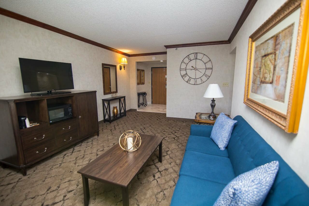 Фото Best Western Plus Fairfield Executive Inn