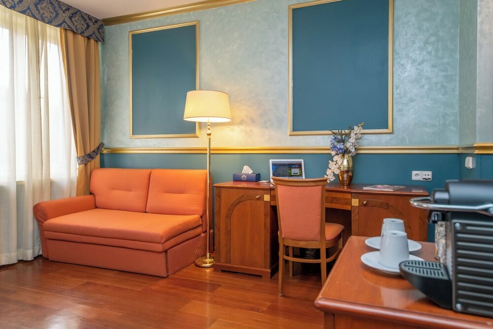 Фото Hotel Kinsky Fountain