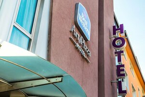 Гостиница Art Plaza Hotel