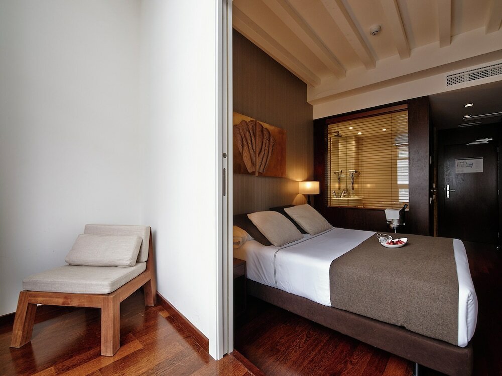 Фото Hotel Carrís Casa de la Troya