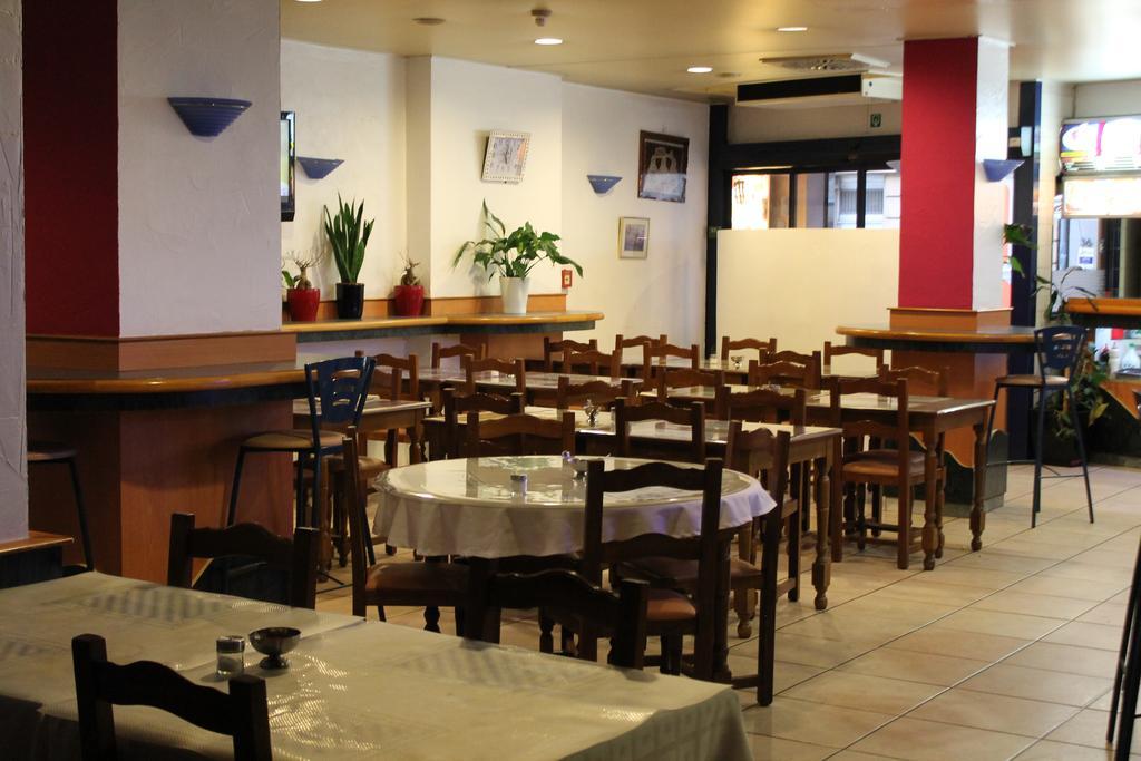 Фото Yasha Hotel