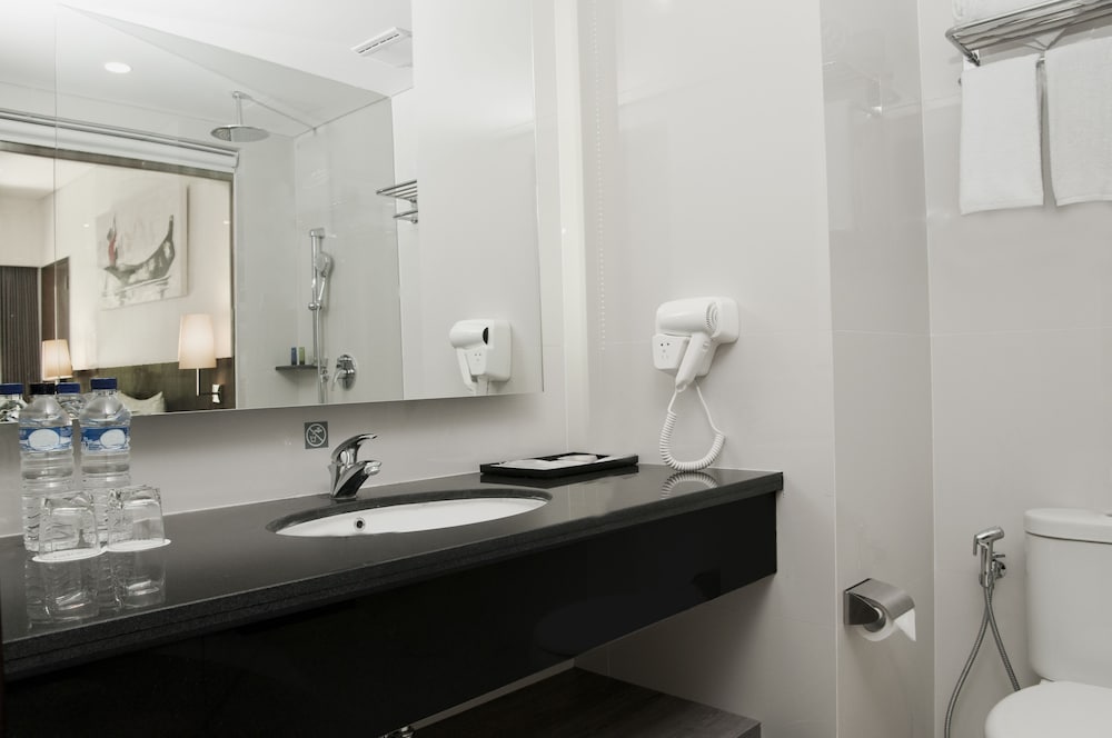 Фото Aston Canggu Beach Resort