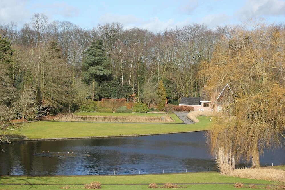 Фото Hotel Lodewijk Van Male