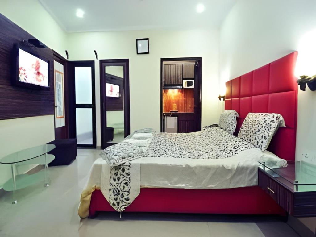 Фото Hotel Diamond Suites