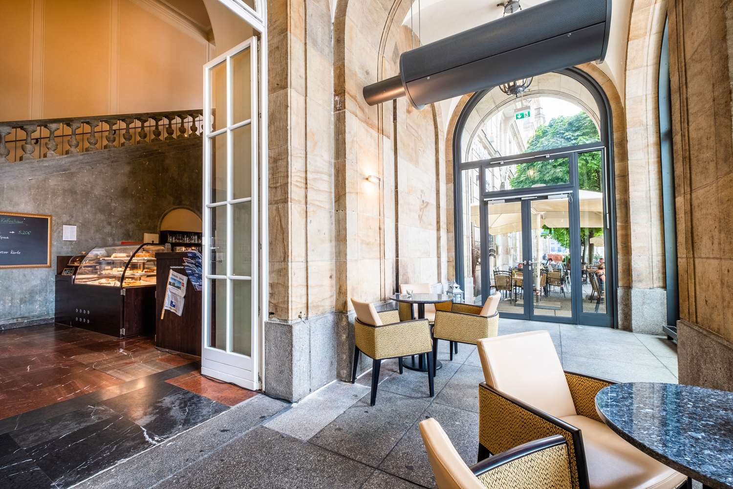 Фото Star G Hotel Premium Dresden Altmarkt