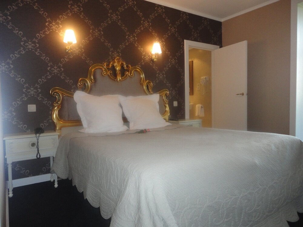 Фото Hotel Lodewijk Van Male