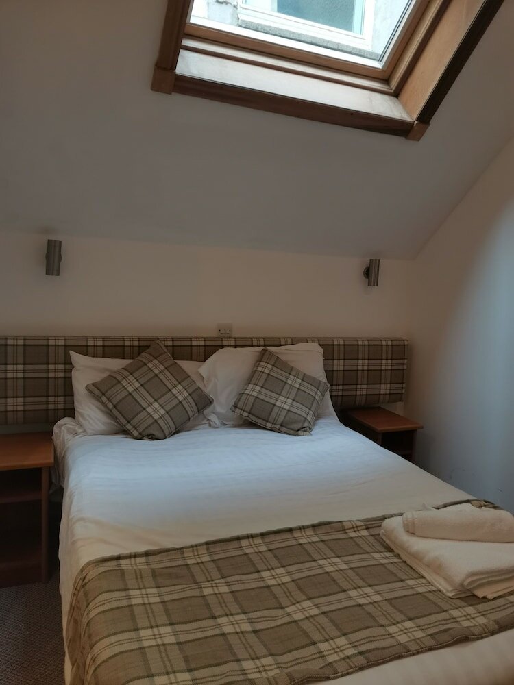 Фото Loch Long Hotel