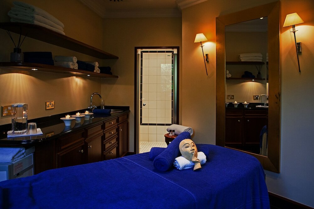 Фото Fredrick's Hotel Restaurant & SPA