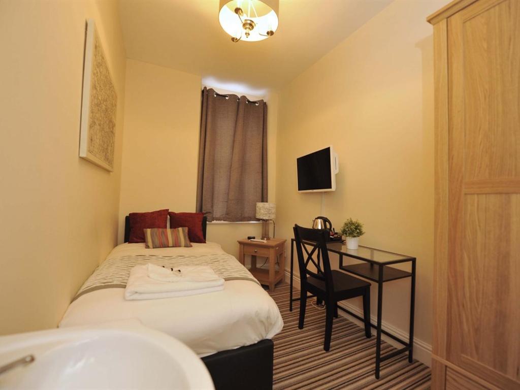 Фото Gails Guest House