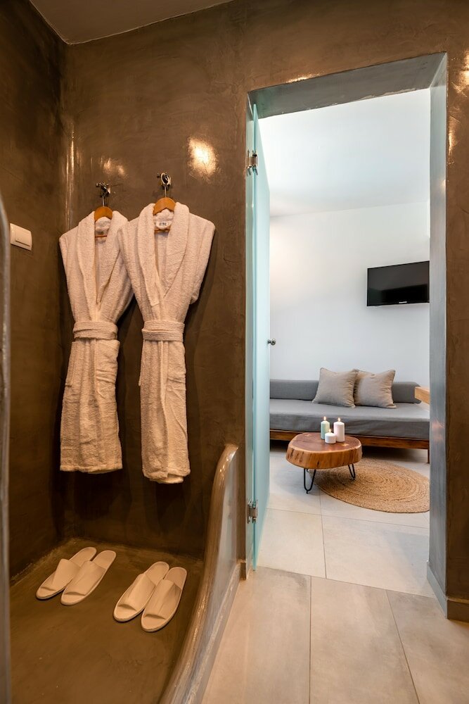 Фото Kalisperis Hotel