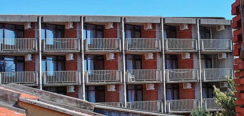 Фото Hotel Castellastva