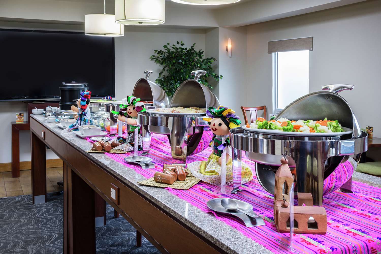 Фото Hampton Inn by Hilton San Juan del Rio