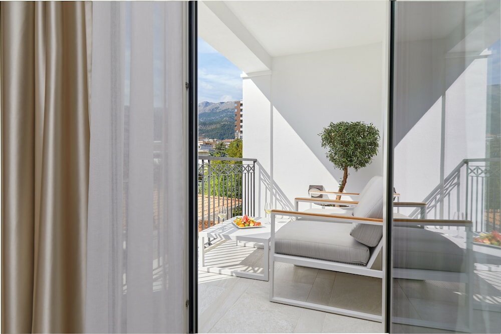 Фото Hotel Budva