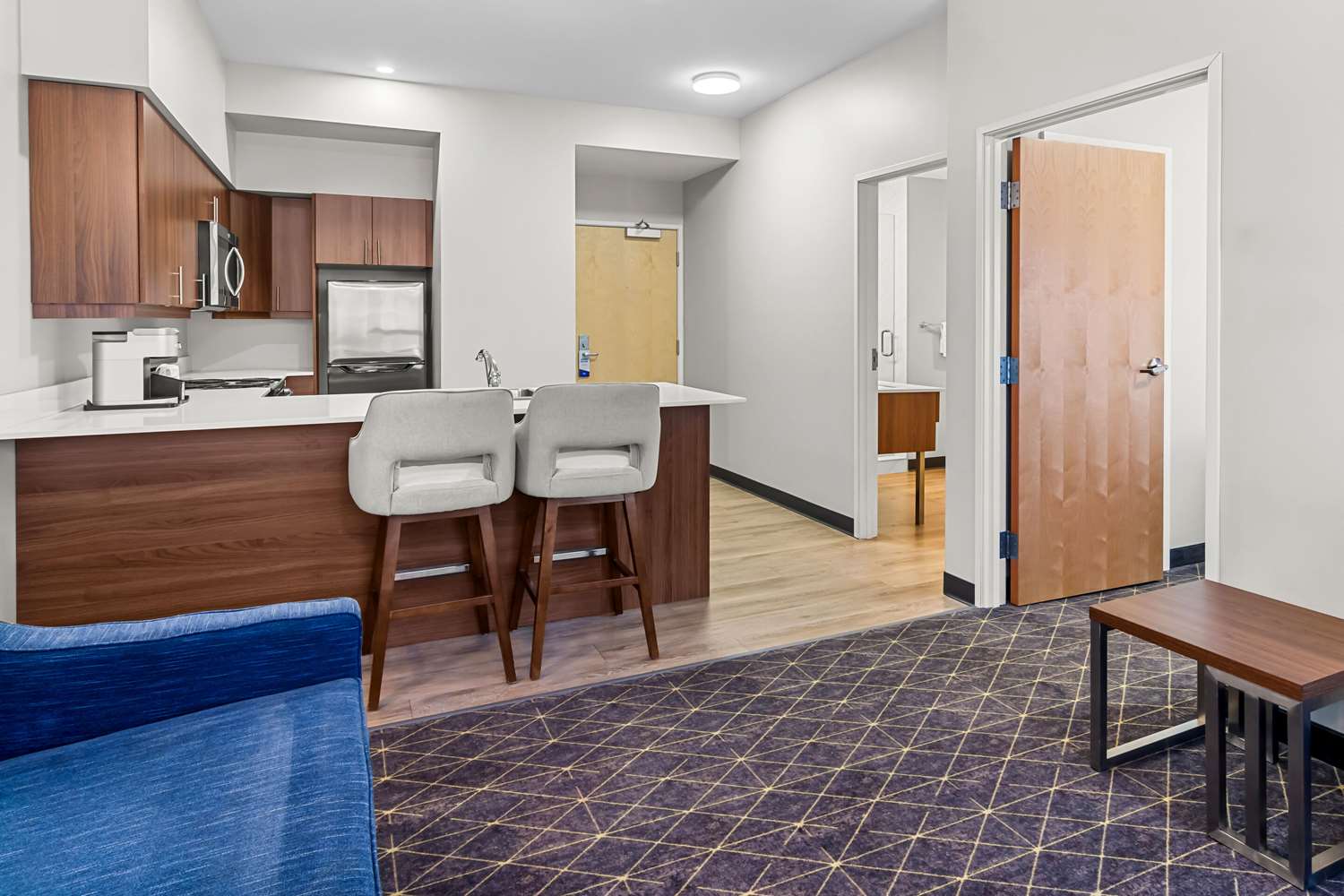 Фото Park Inn by Radisson, Kelowna