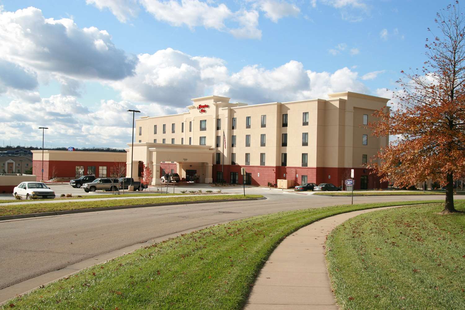 Фото Hampton Inn Topeka