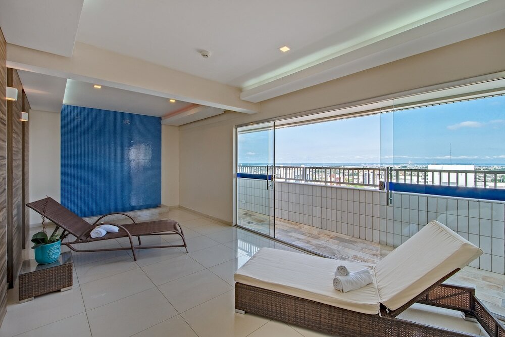 Фото Hotel Adrianópolis All Suites