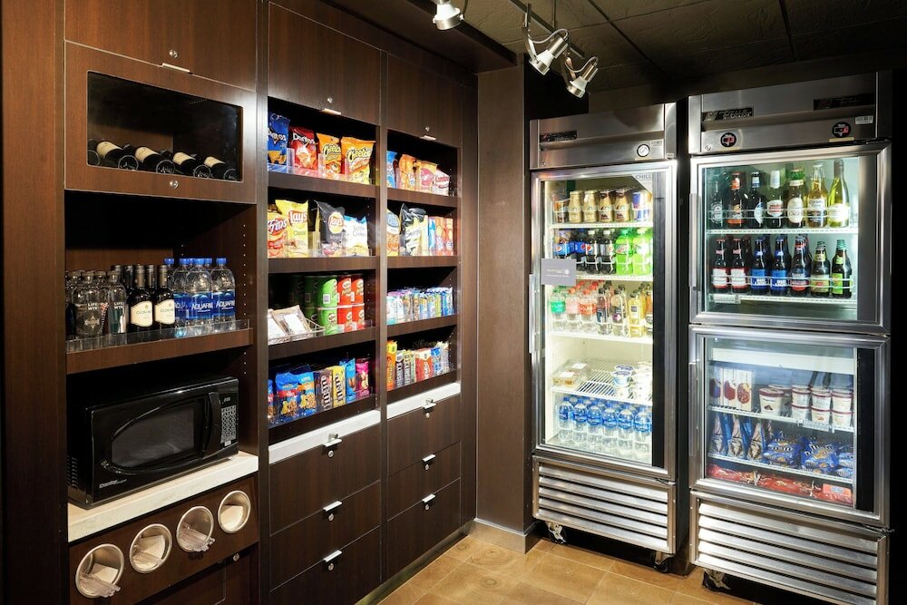 Фото Courtyard by Marriott Orlando Airport