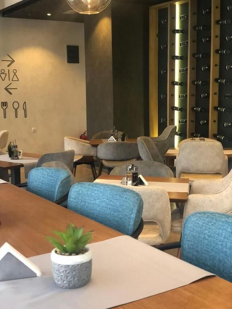 Фото Hotel Magnolija