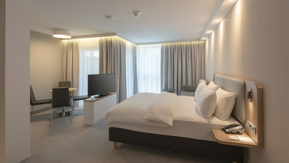 Фото Holiday Inn Express Offenbach, an Ihg Hotel
