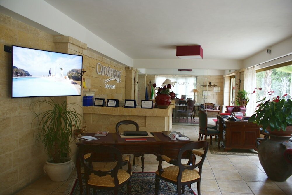 Фото CapoSperone Resort