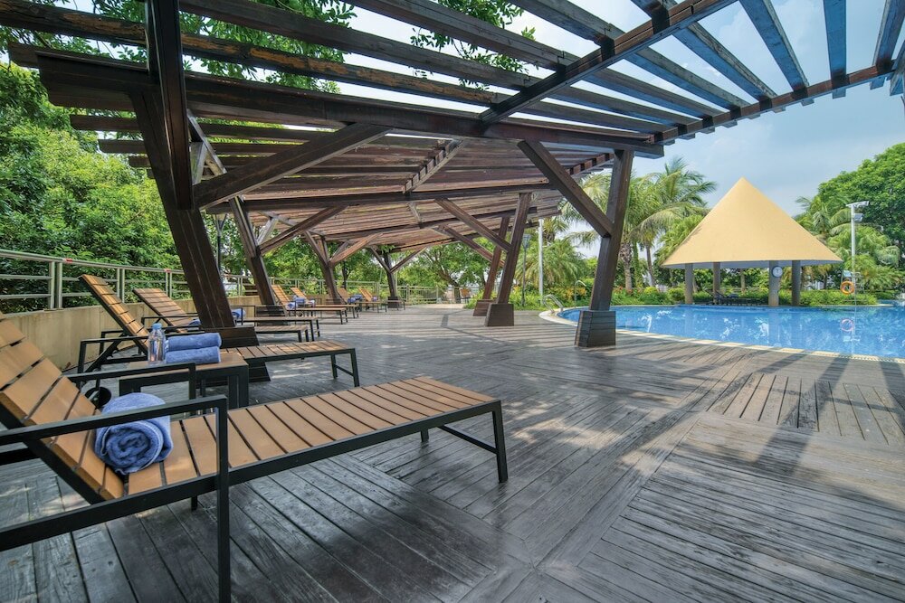 Фото Royal Garden Hotel