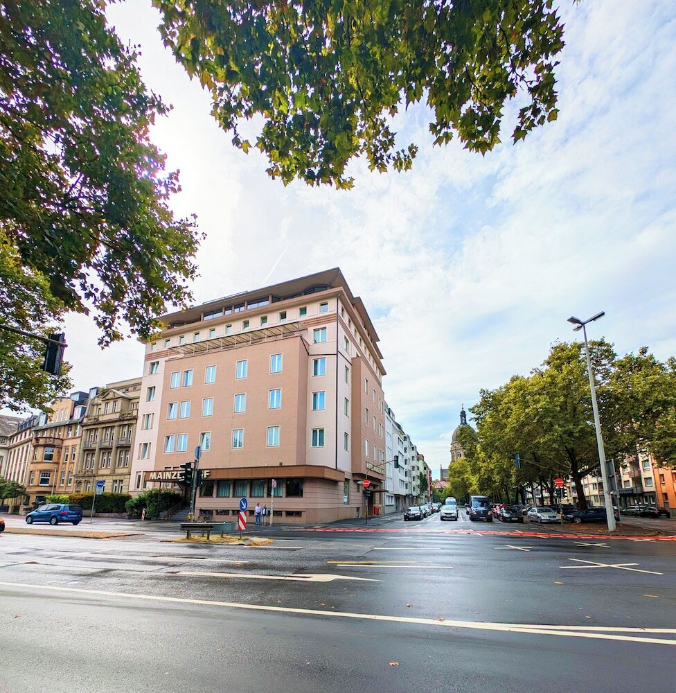 Фото отеля 5