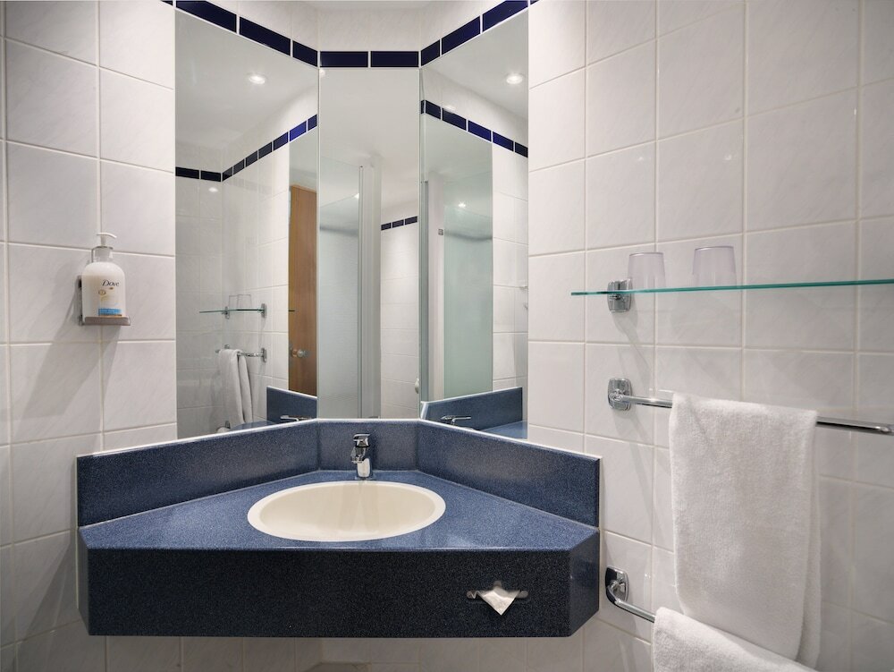 Фото 123800312978