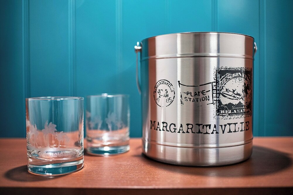 Фото Margaritaville Beach Resort Nassau