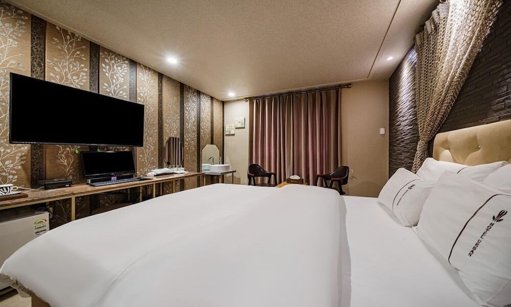 Фото Urban Hotel & Golf