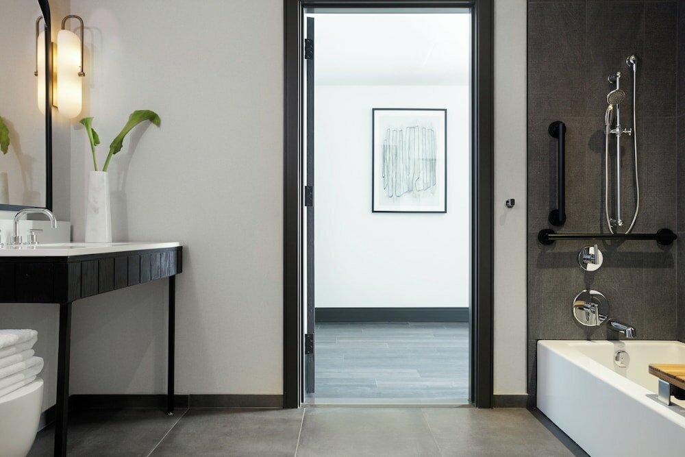 Фото Kimpton Shane Hotel an IHG hotel