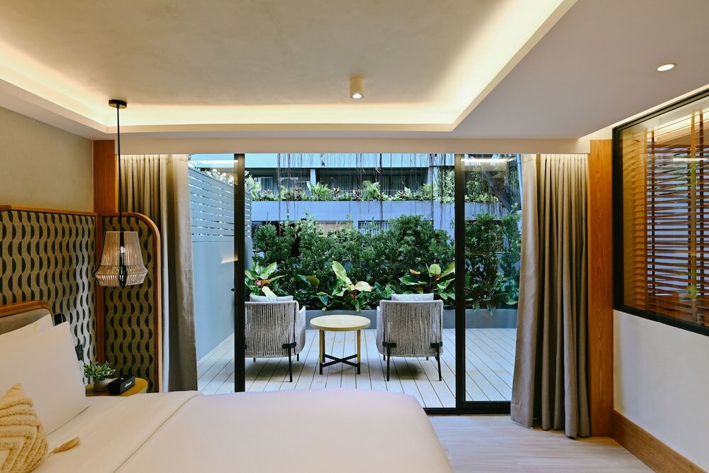 Фото Ad Lib Hotel Bangkok