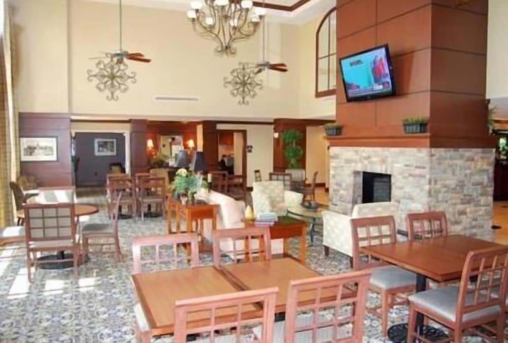 Фото Homewood Suites by Hilton Montgomery EastChase