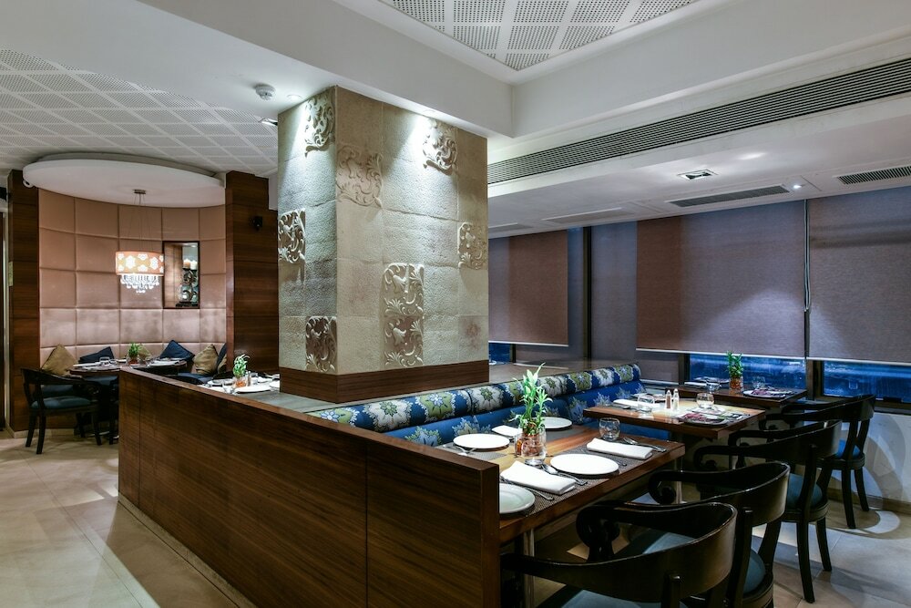 Фото The International by Tunga