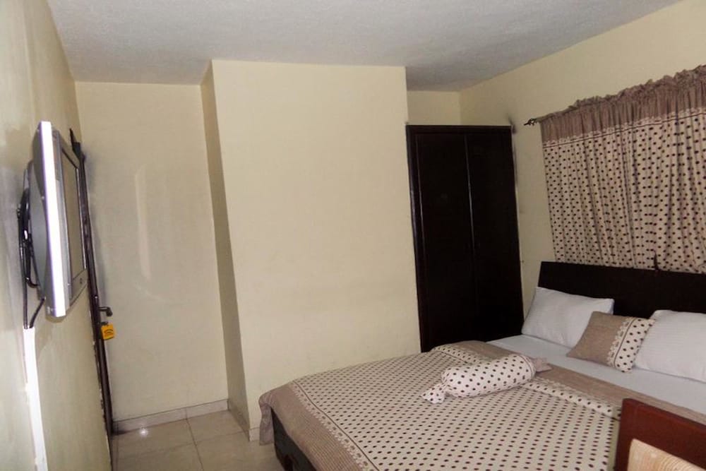 Фото Peerage Retreat and Resort