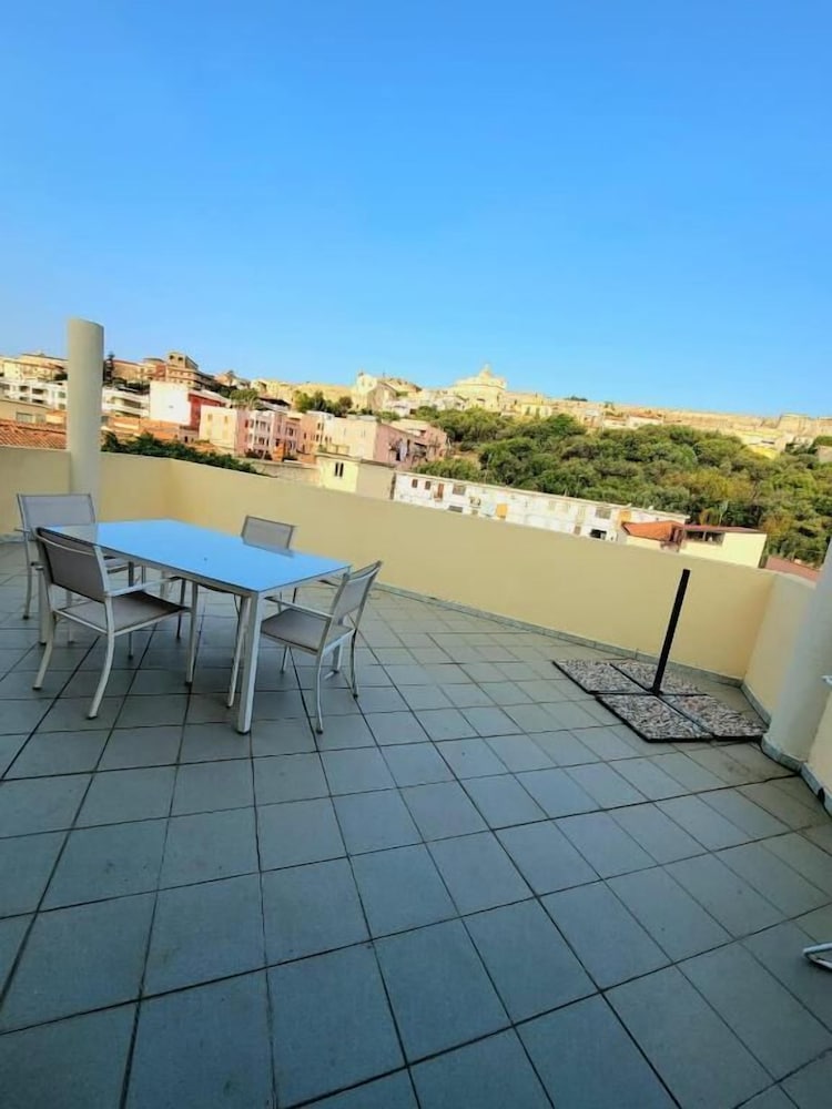 Фото Hotel Garibaldi