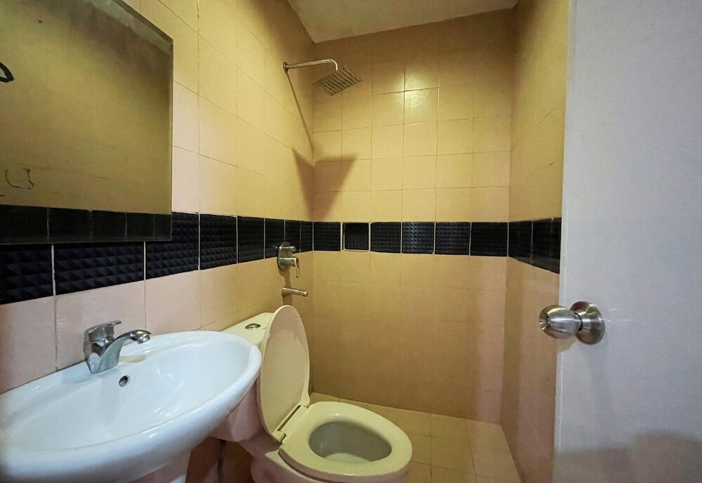 Фото Hotel 99 Cubao