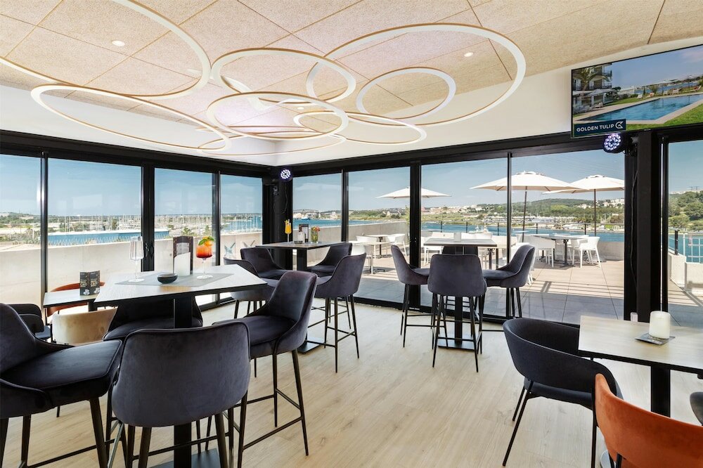 Фото Golden Tulip Martigues Provence