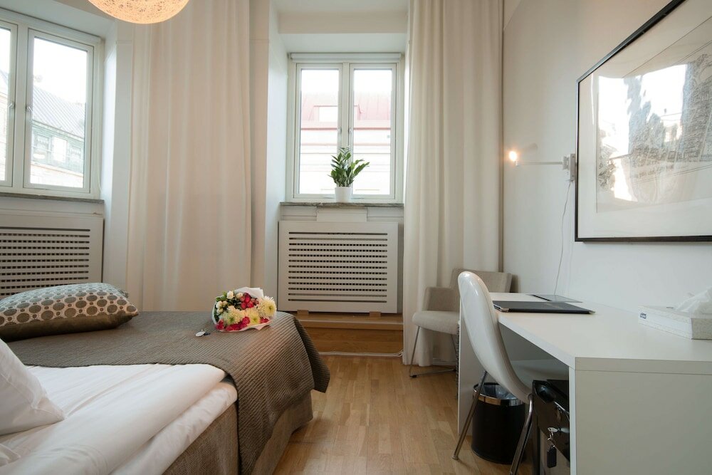 Фото Hotell Aston