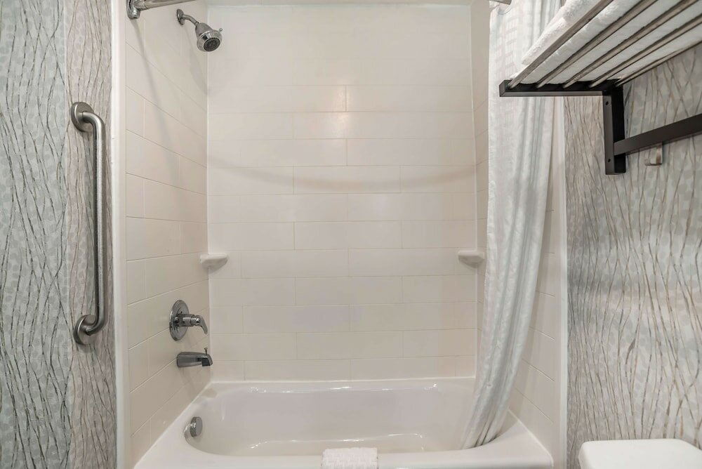 Фото Best Western Plus Jackson Downtown Colliseum