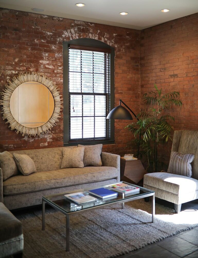 Фото Mill Street Inn