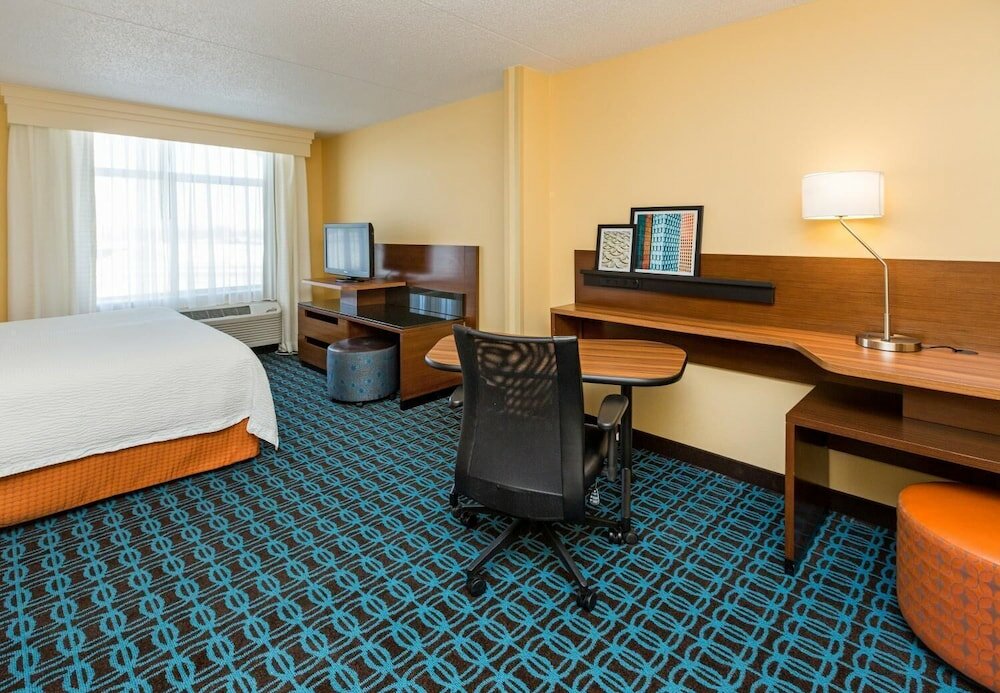Фото Fairfield Inn and Suites by Marriott Des Moines West
