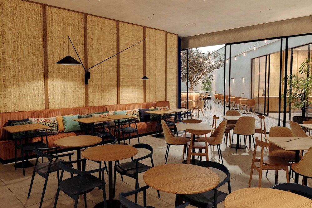 Фото Four Points by Sheraton Matosinhos