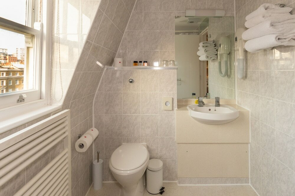 Фото The Darlington Hyde Park