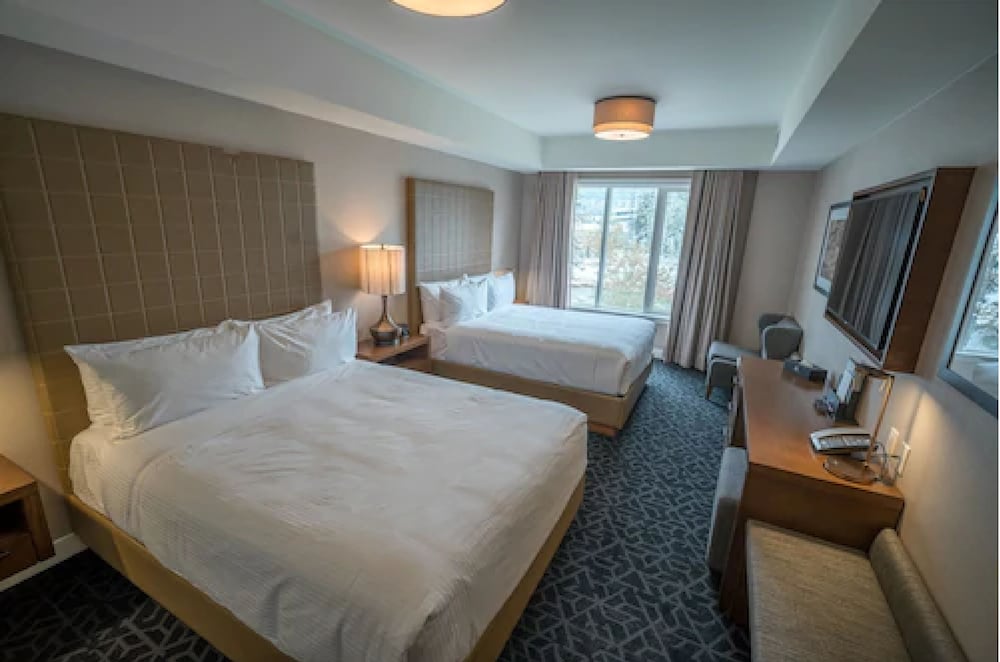 Фото The Malcolm Hotel